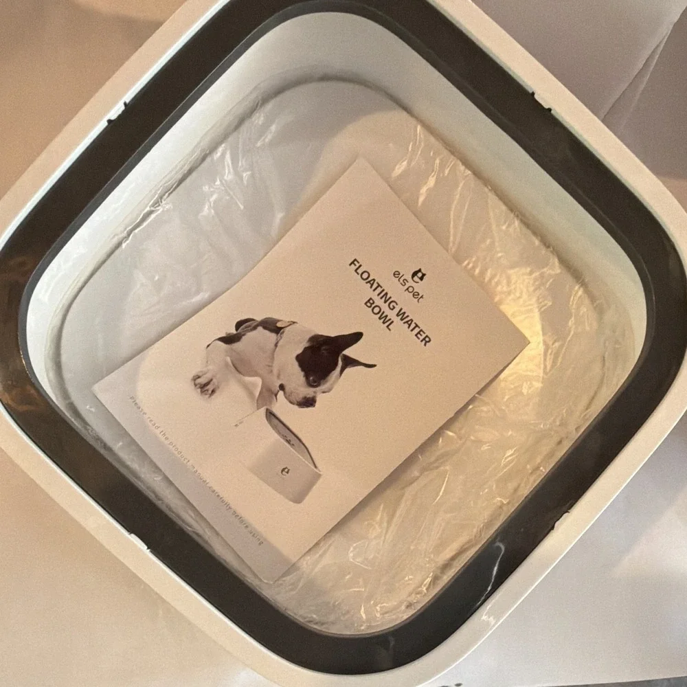 els pet Floating Water Bowl Pet Waterer, Portable Plastic, White/Black